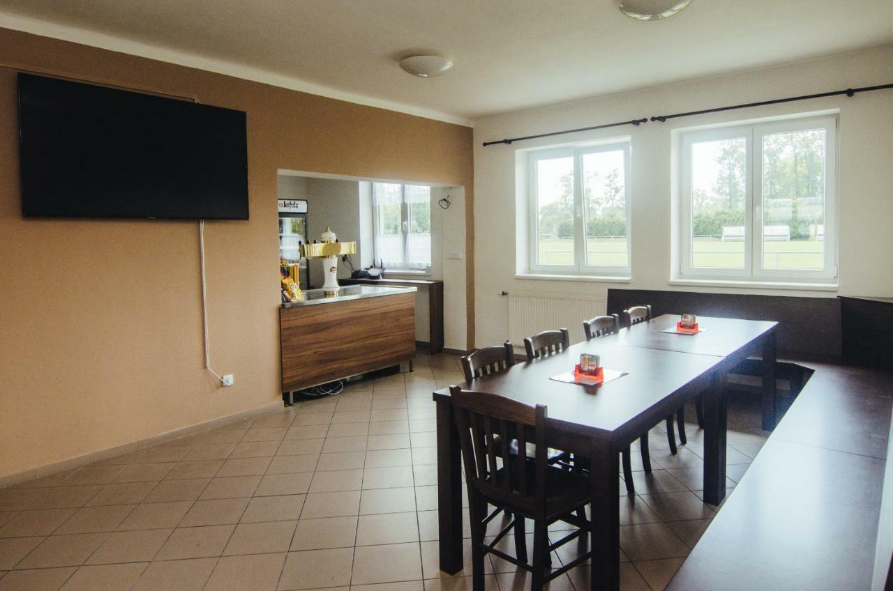 Guest House Na Hřišti Lestina Extérieur photo